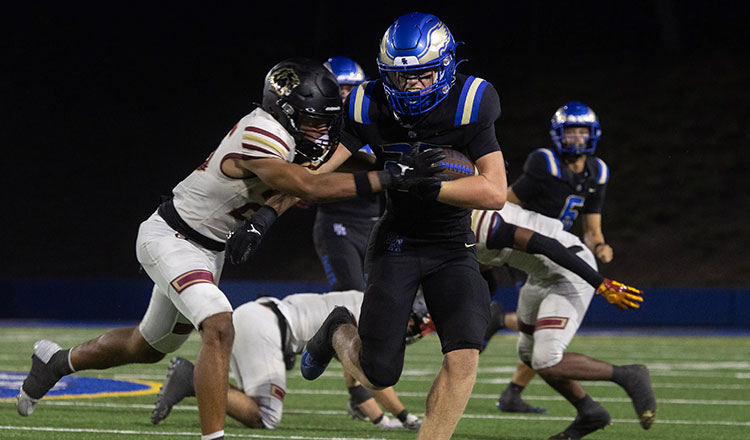 Santa Margarita Eagles Football