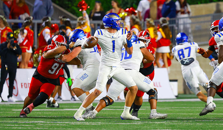 Santa Margarita Eagles Football