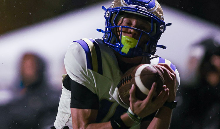 Santa Margarita Eagles Football